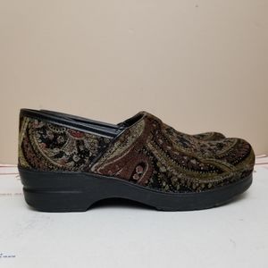 Dansko Vegan Paisley Tapestry Clogs Shoes Suede Velvet Brown Size 41 10.5 - 11